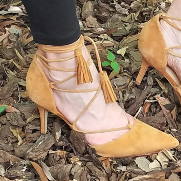 Marc Fisher Shoes - MARC FISHER NWT  Suede Lace Up Pump